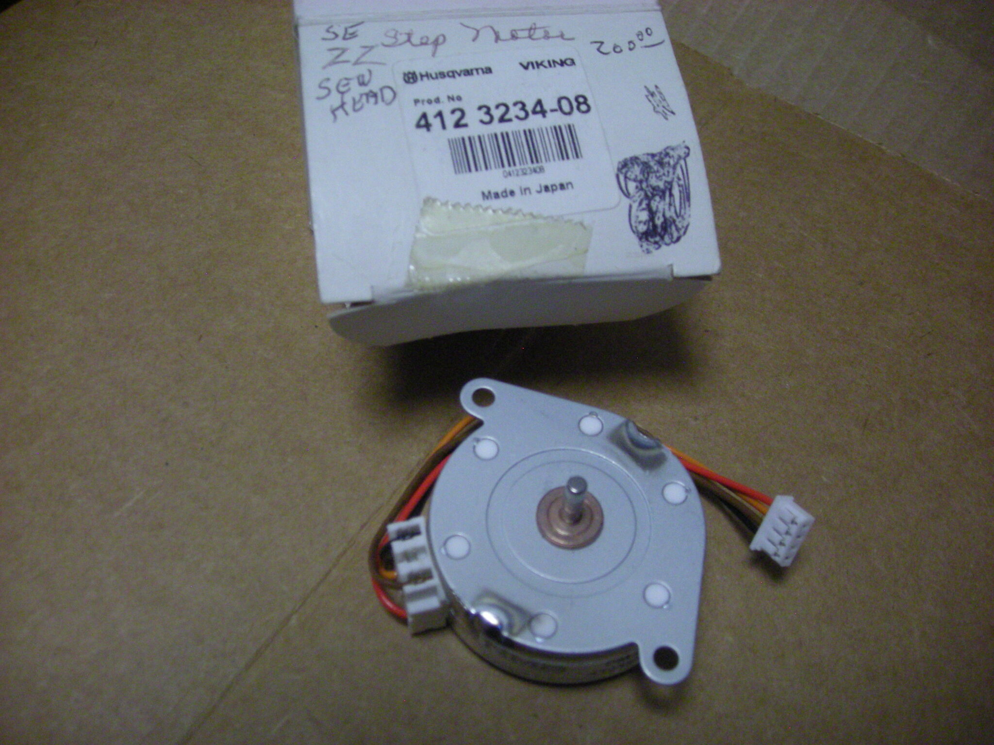 Husqvarna Viking Designer SE/LE Sew Head ZZ Step Motor 412323408 Brand